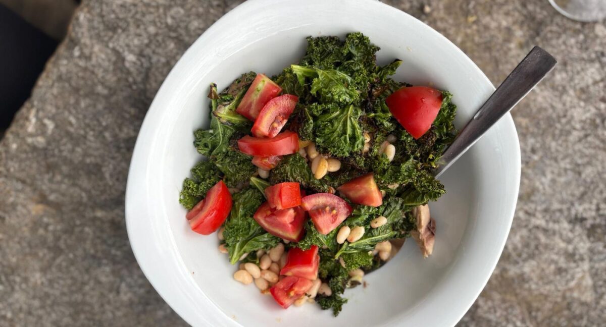 Salteado de col kale con aliño